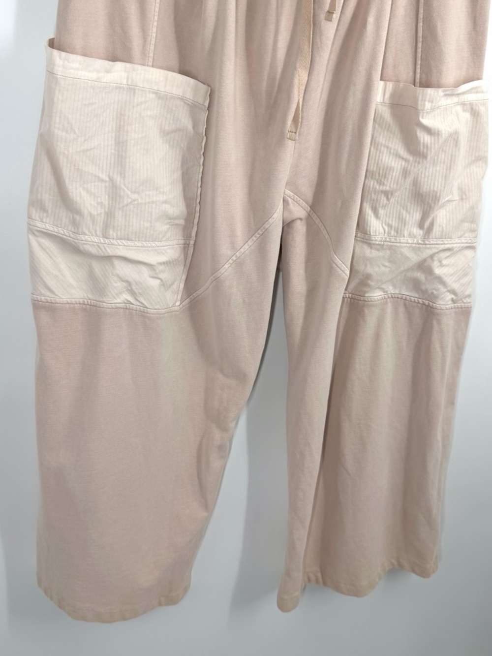 Torrid Festi Beige Wide Leg Cargo Pants with Big Pockets - Picture 7 of 8
